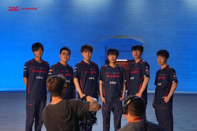 斯洛特在中 斯洛特在中