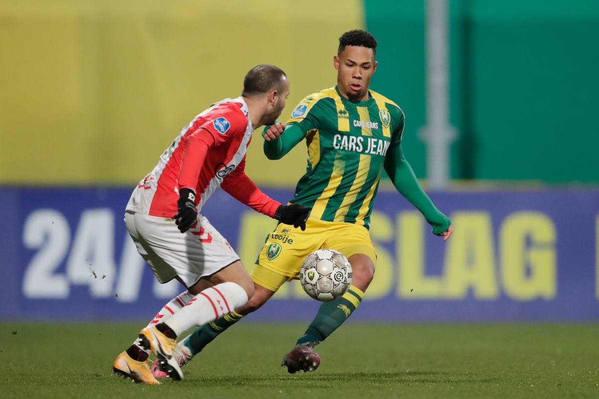 级三巨头 级三巨头